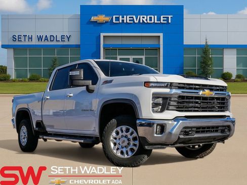 Used 2024 Chevrolet Silverado 2500 LT image 1