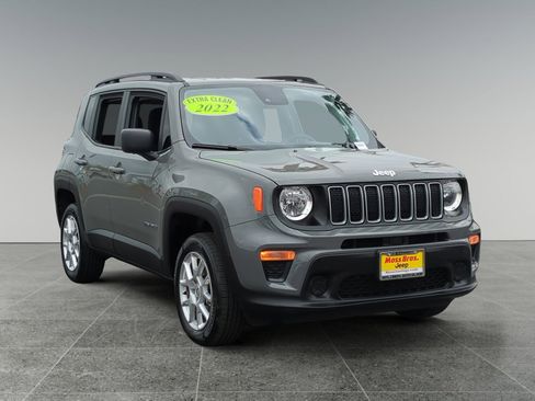 Used 2022 Jeep Renegade Sport w/ Sport Appearance Group image 7