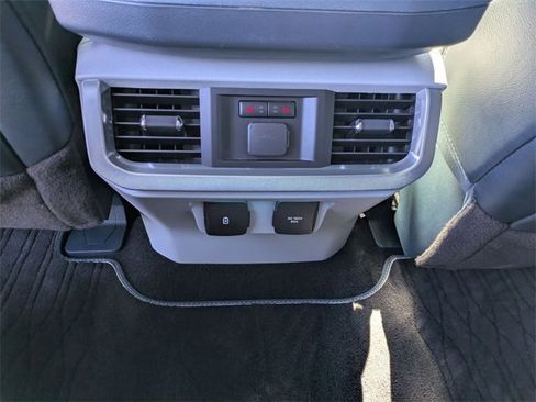 Used 2023 Ford F150 Limited image 35