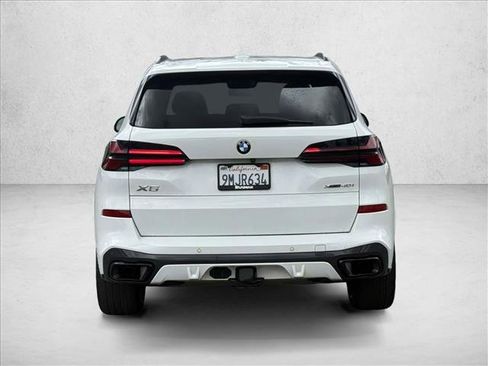 Used 2025 BMW X5 xDrive40i w/ M Sport Package AWD/4WD image 6