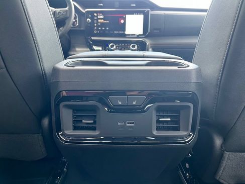 New 2026 GMC Sierra 1500 AT4 w/ AT4 Premium Package AWD/4WD image 21
