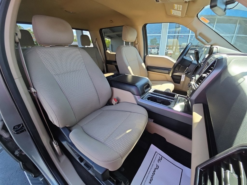 Used 2019 Ford F150 XLT w/ Equipment Group 302A Luxury AWD/4WD image 6