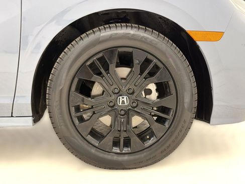 Used 2025 Honda Odyssey Sport-L image 10