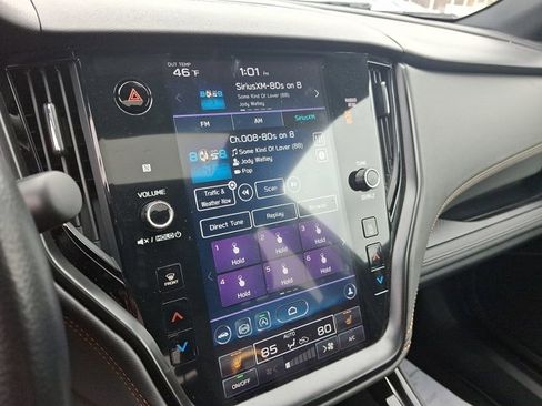 Used 2022 Subaru Outback Wilderness w/ Wilderness Package image 18