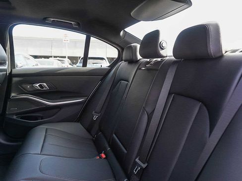 Used 2026 BMW 330i Sedan w/ M Sport Package RWD image 19