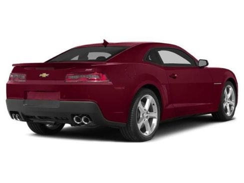 Used 2015 Chevrolet Camaro SS w/ RS Package RWD image 2