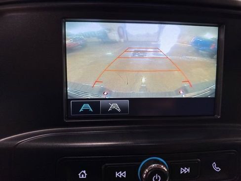 Used 2018 GMC Sierra 2500 4x4 Regular Cab w/ Sierra Convenience Package image 15