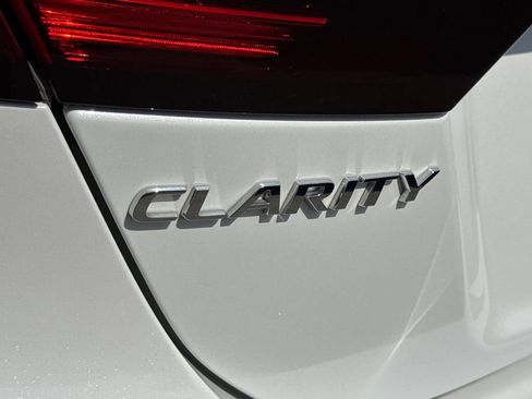 Used 2021 Honda Clarity Plug-In Hybrid image 13