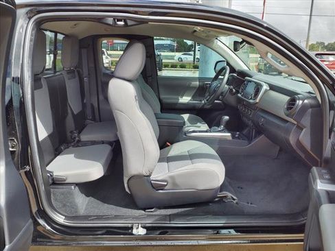 Certified 2023 Toyota Tacoma SR5 w/ SX Package image 20