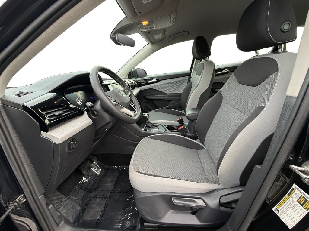 Used 2023 Volkswagen Taos S w/ Driver Assistance Package FWD image 10