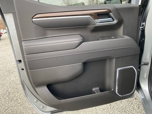 New 2026 Chevrolet Silverado 1500 RST w/ Convenience Package II AWD/4WD image 16