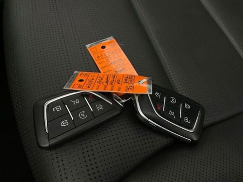 Certified 2024 Cadillac Escalade ESV Premium Luxury image 45