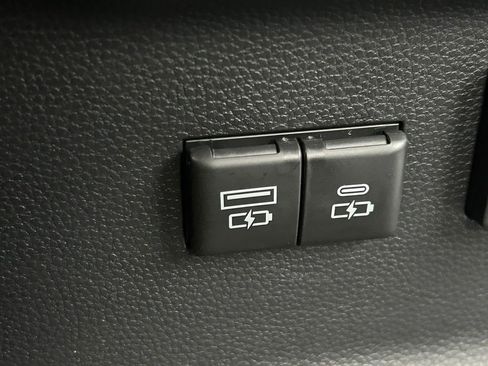 New 2026 Toyota Tundra Platinum AWD/4WD image 24