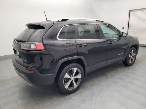 Used 2019 Jeep Cherokee Limited w/ Technology Group image 10