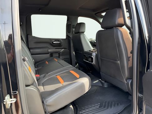 Used 2020 GMC Sierra 1500 AT4 w/ AT4 Premium Package AWD/4WD image 21