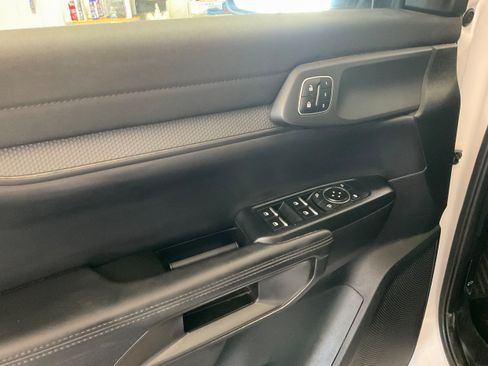 Used 2024 Ford Ranger Raptor AWD/4WD image 10