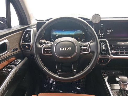 Used 2023 Kia Sorento SX Prestige AWD/4WD image 22