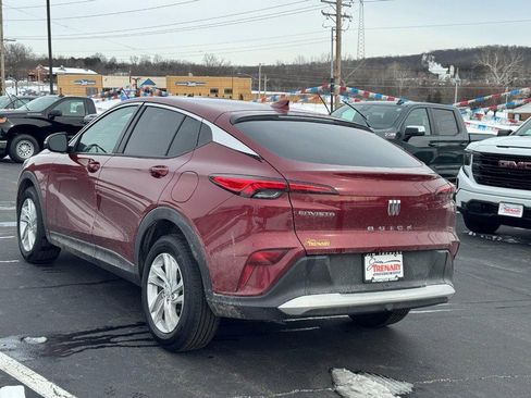 Used 2024 Buick Envista Preferred w/ Convenience I Package image 6