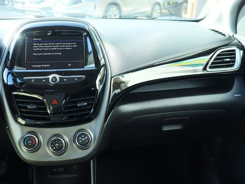 Used 2022 Chevrolet Spark LT image 44