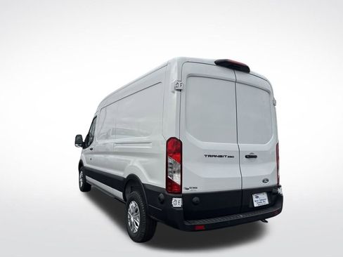 New 2026 Ford Transit 250 148 Medium Roof image 7