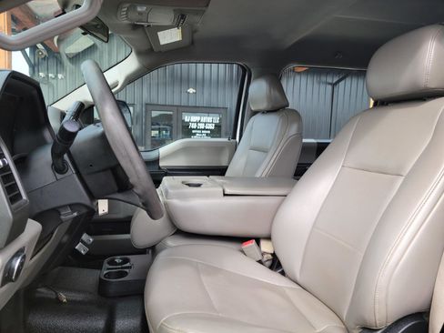 Used 2019 Ford F550 2WD Crew Cab Super Duty w/ Power Equipment Group image 13