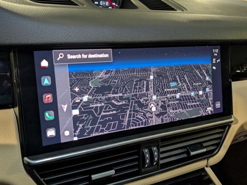 Certified 2023 Porsche Cayenne Coupe image 33