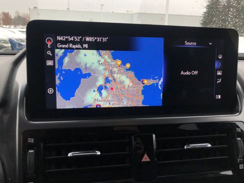 Used 2022 Lexus GX 460 image 22