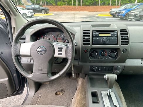 Used 2013 Nissan Xterra X AWD/4WD image 19