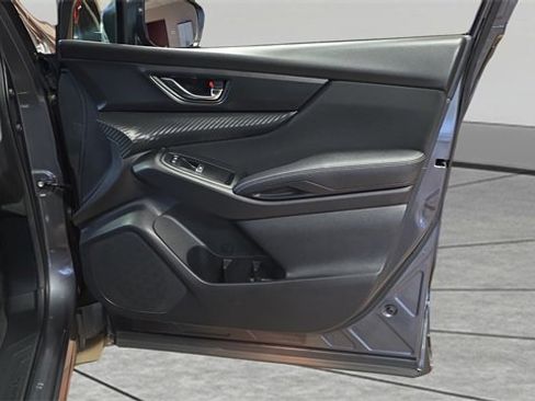 Used 2025 Subaru Ascent Premium image 25