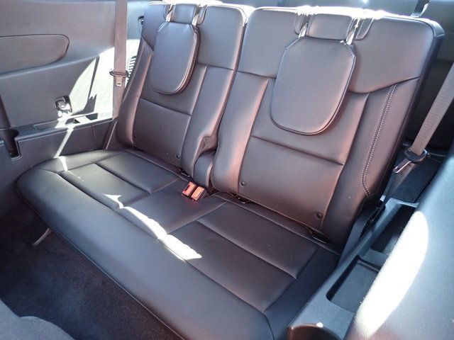 Certified 2023 Ford Explorer XLT w/ Equipment Group 202A AWD/4WD image 21
