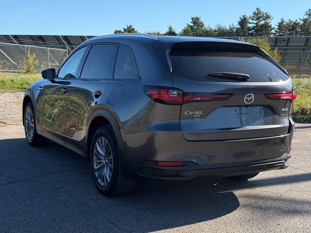 Used 2024 MAZDA CX-90 Plug-In Hybrid w/ Preferred AWD/4WD image 3