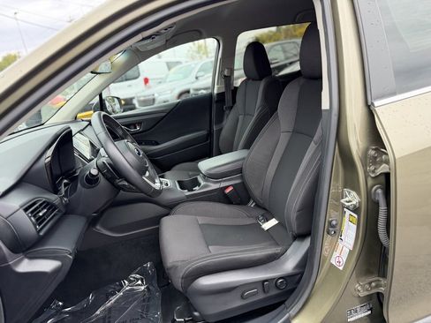 Used 2020 Subaru Outback Premium image 13