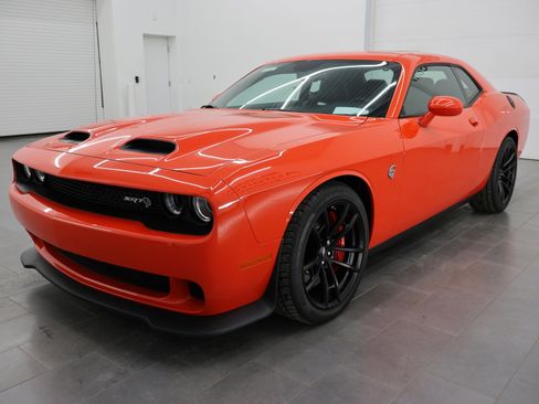Used 2023 Dodge Challenger SRT Hellcat image 7