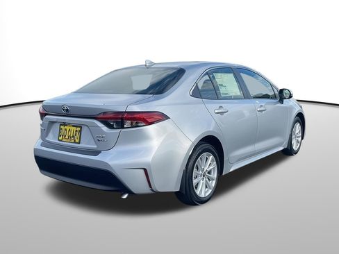 New 2025 Toyota Corolla LE image 3