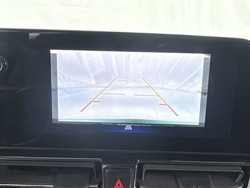 Used 2025 Chevrolet TrailBlazer LT w/ Driver Confidence Package image 25