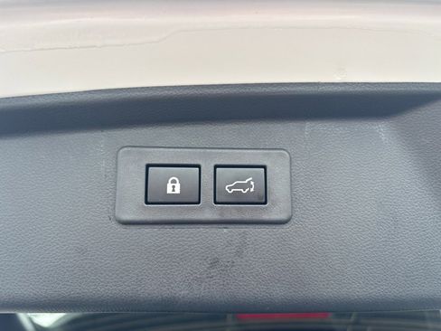 Certified 2025 Subaru Outback Onyx Edition image 26