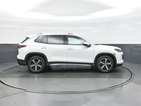 New 2026 Volkswagen Tiguan SE image 8