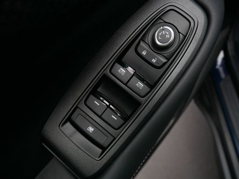 Certified 2025 Subaru Outback Premium image 19