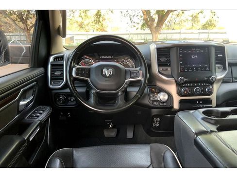 Used 2021 RAM 1500 Laramie w/ Off Road Group image 5