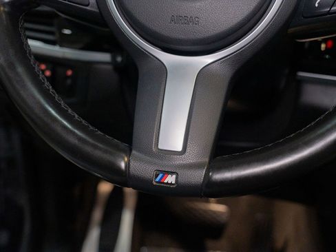 Used 2018 BMW X5 xDrive50i w/ M Sport Package image 44