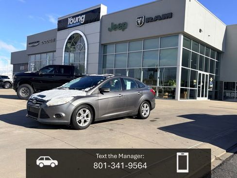 Used 2014 Ford Focus SE w/ SE Winter Package image 1