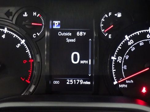 Used 2023 Toyota 4Runner SR5 image 42