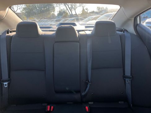 Used 2025 Nissan Altima 2.5 SV image 38