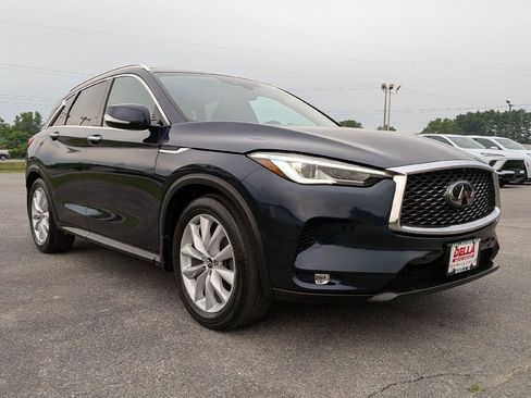 Used 2019 INFINITI QX50 Essential w/ Premium Heat Package AWD/4WD image 4