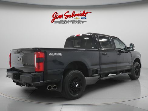 Used 2025 Ford F250 Lariat w/ Lariat Ultimate Package AWD/4WD image 6