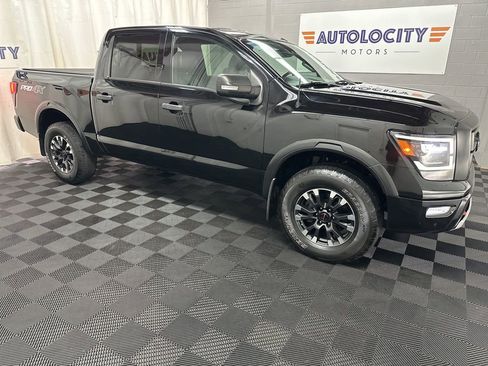 Used 2020 Nissan Titan PRO-4X w/ Pro-4x Convenience Package image 1