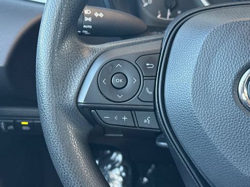 Certified 2022 Toyota Corolla LE FWD image 27