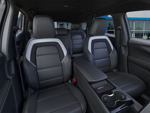 New 2025 Chevrolet Blazer EV LT image 16