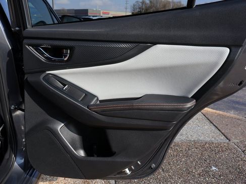 Used 2021 Subaru Crosstrek 2.5i Limited w/ Moonroof Package 1 image 12