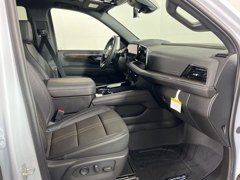 New 2026 Chevrolet Tahoe High Country image 6